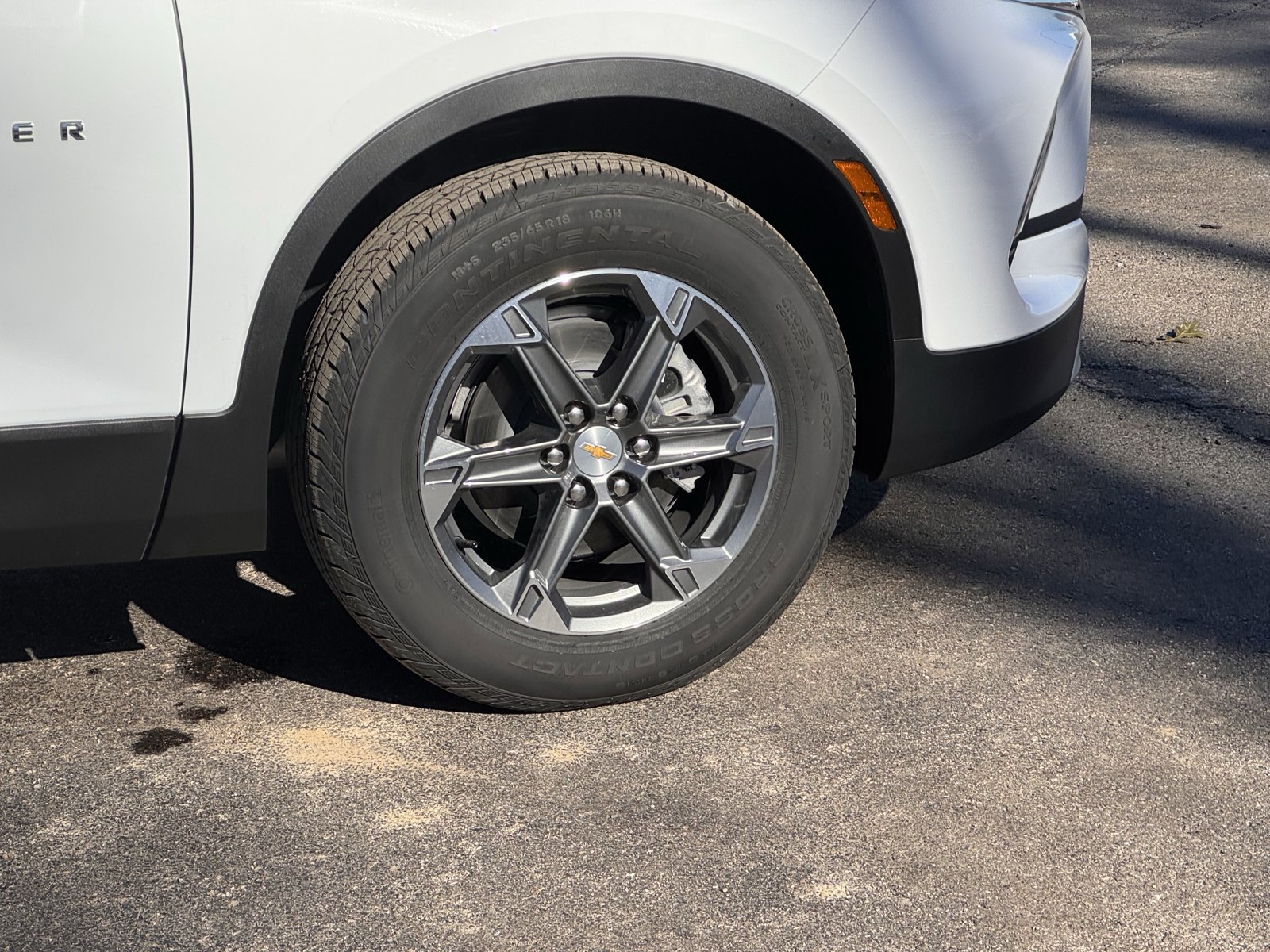 New 2025 Chevrolet Blazer LT w/ LPO, Floor Liner Package FWD image 7