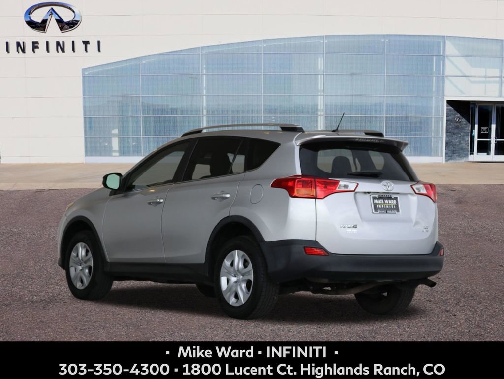 Used 2015 Toyota RAV4 LE AWD/4WD image 3