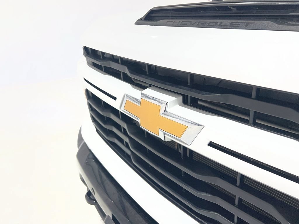 Used 2025 Chevrolet Silverado 2500 Custom w/ Custom Value Package AWD/4WD image 28