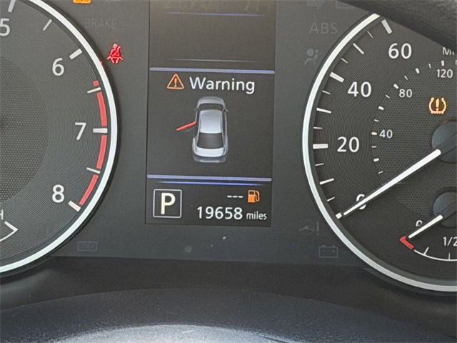 Used 2025 Nissan Sentra S image 14