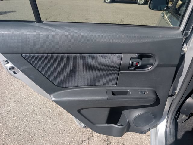 Used 2012 Scion xB FWD image 16