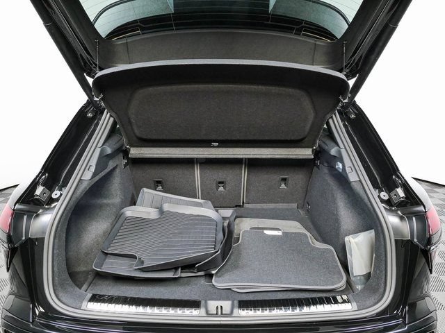 New 2026 Audi Q3 quattro 2.0T AWD/4WD image 28