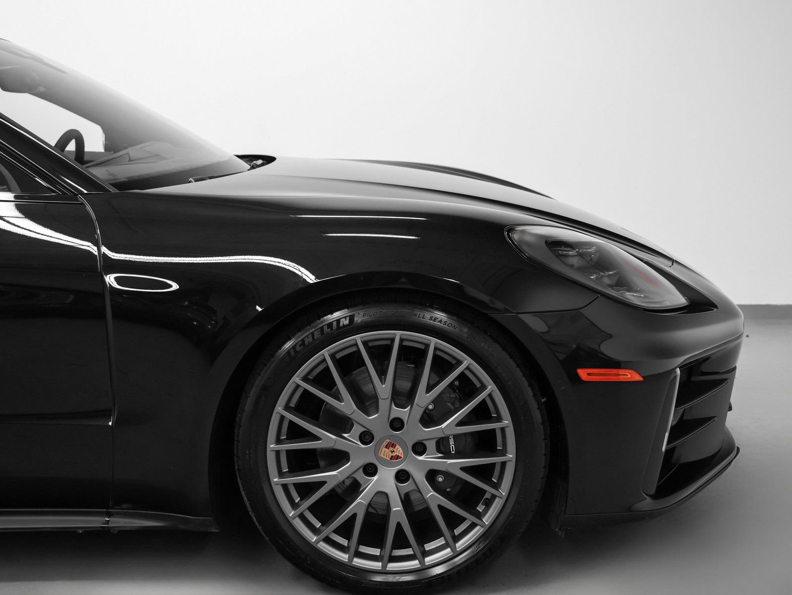 New 2026 Porsche Panamera 4 AWD/4WD image 15
