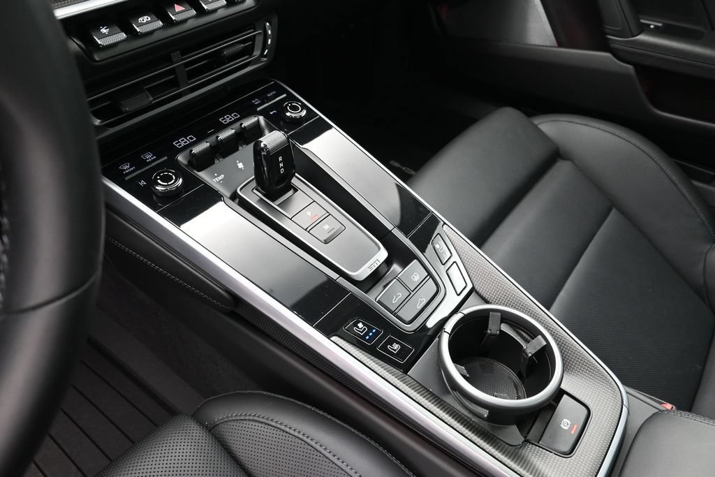 Certified 2022 Porsche 911 Turbo S AWD/4WD image 20