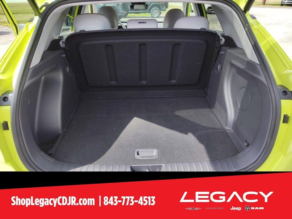 Used 2024 Hyundai Kona Limited image 13