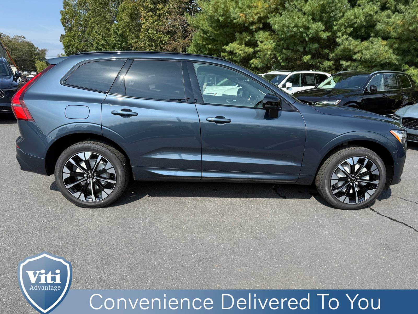 New 2026 Volvo XC60 B5 Plus w/ Protection Package Premier image 9
