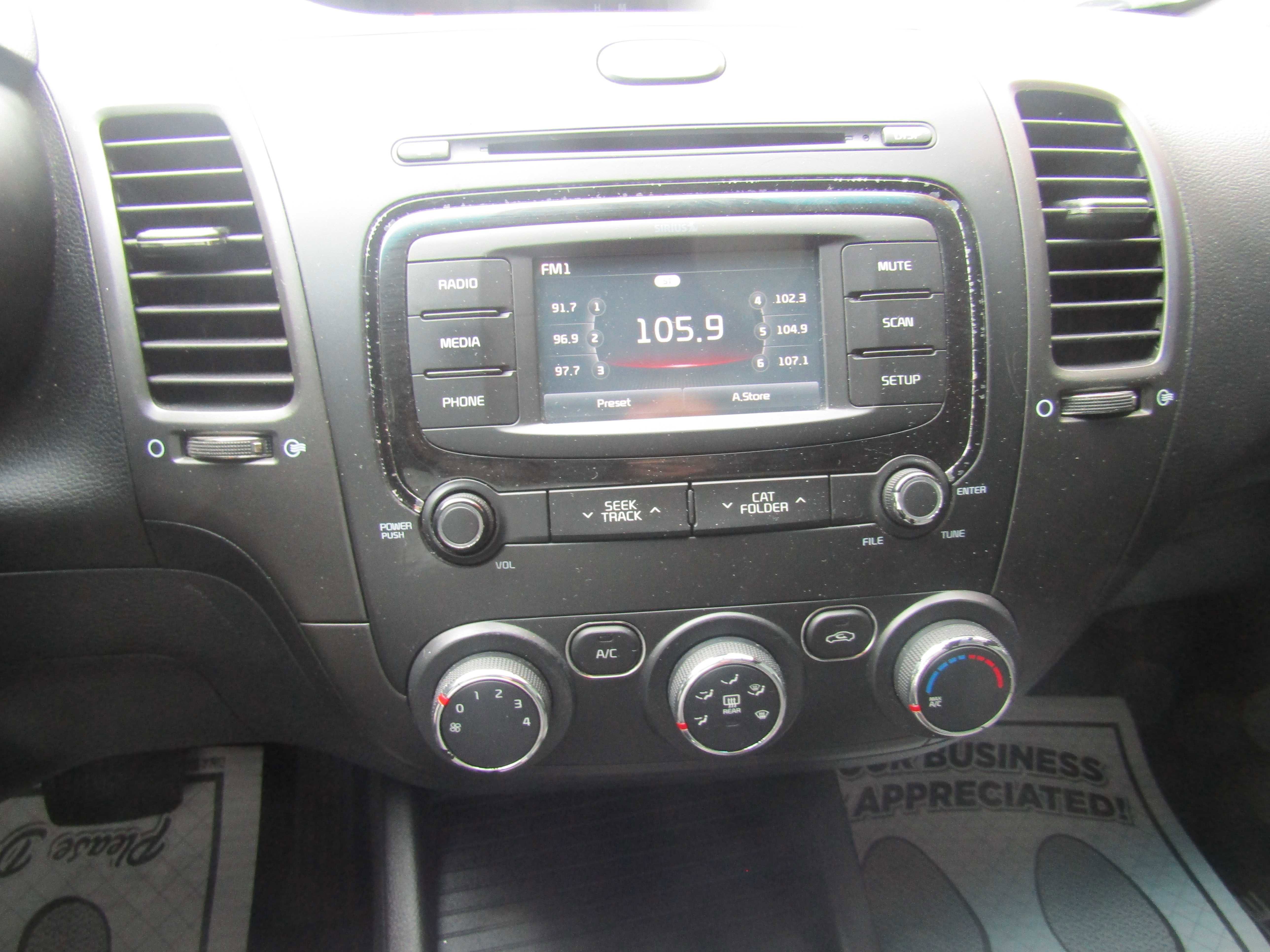Used 2017 Kia Forte LX w/ LX Popular Package FWD image 18