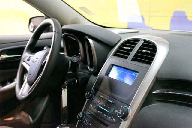 Used 2015 Chevrolet Malibu LS FWD image 10