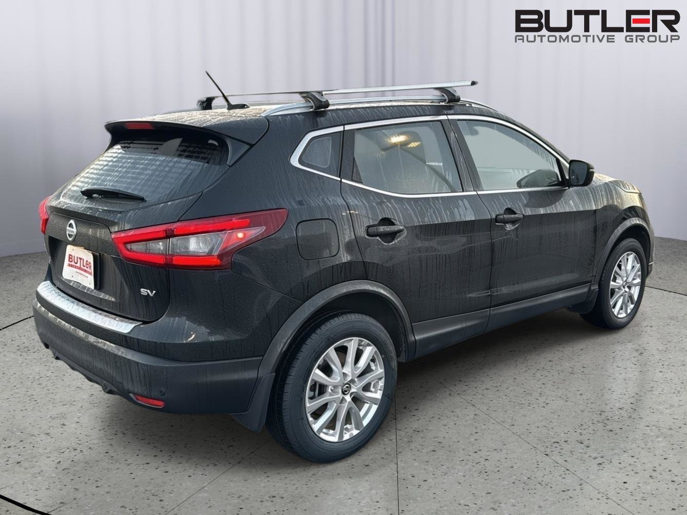 Used 2021 Nissan Rogue Sport SV image 5