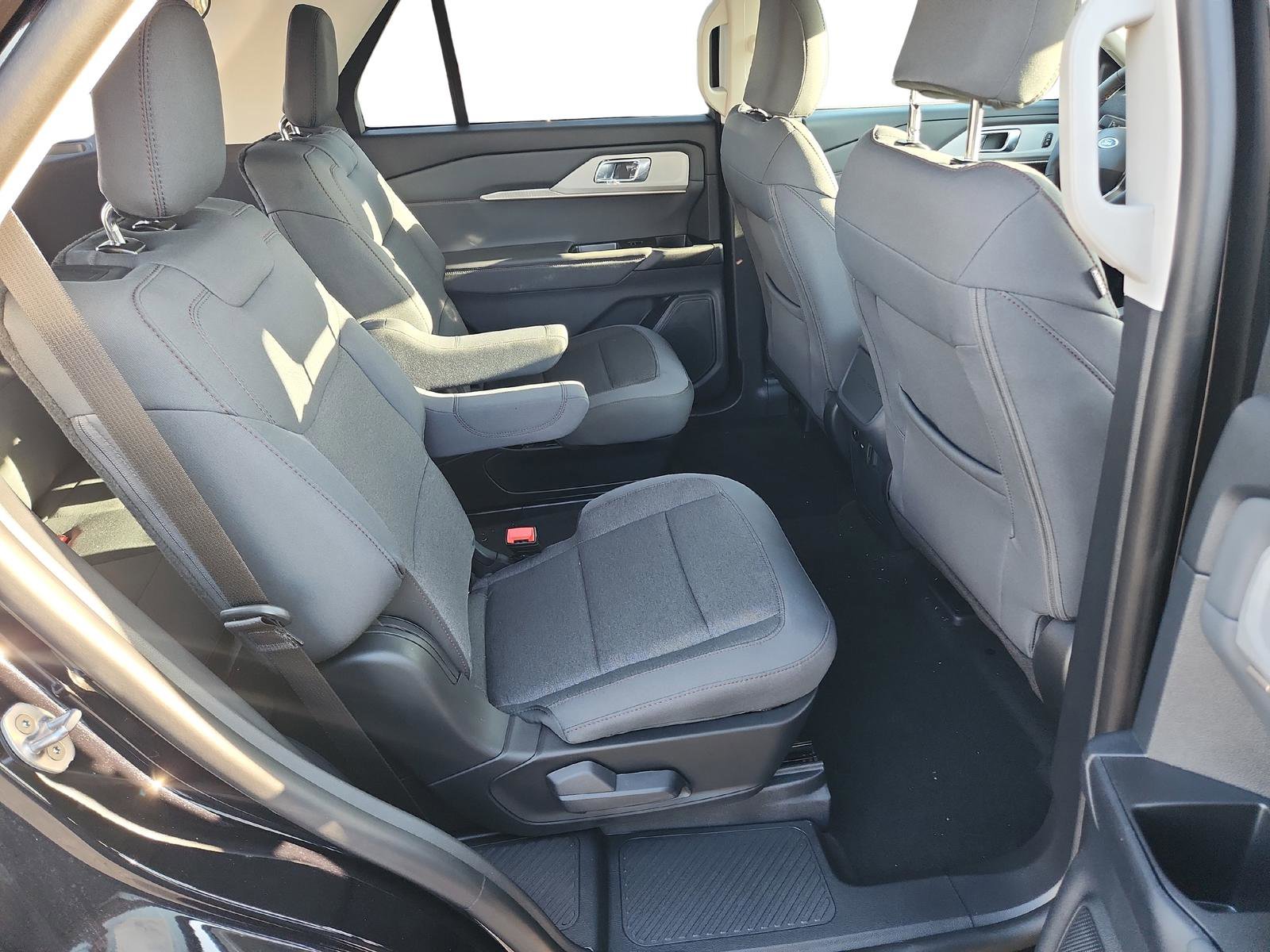 New 2026 Ford Explorer Active image 29