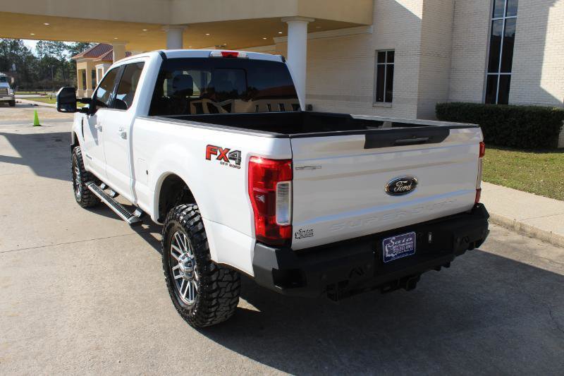 Used 2017 Ford F250 Lariat w/ Lariat Ultimate Package image 12