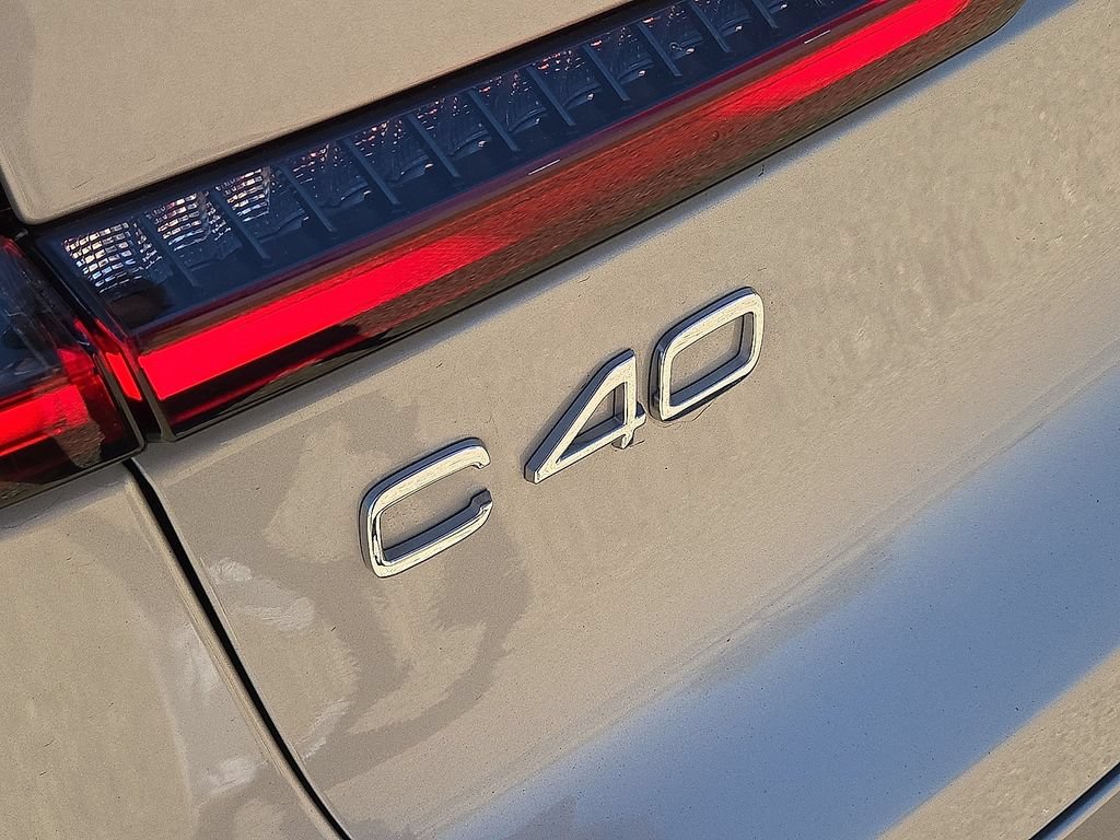 Certified 2023 Volvo C40 Recharge Core AWD/4WD image 12