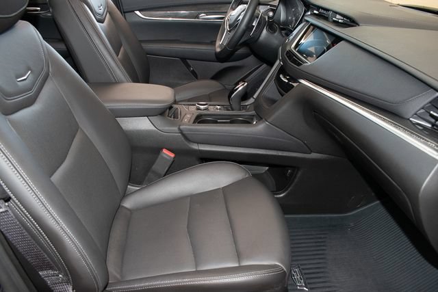 Used 2025 Cadillac XT5 Sportv w/ Technology Package AWD/4WD image 10