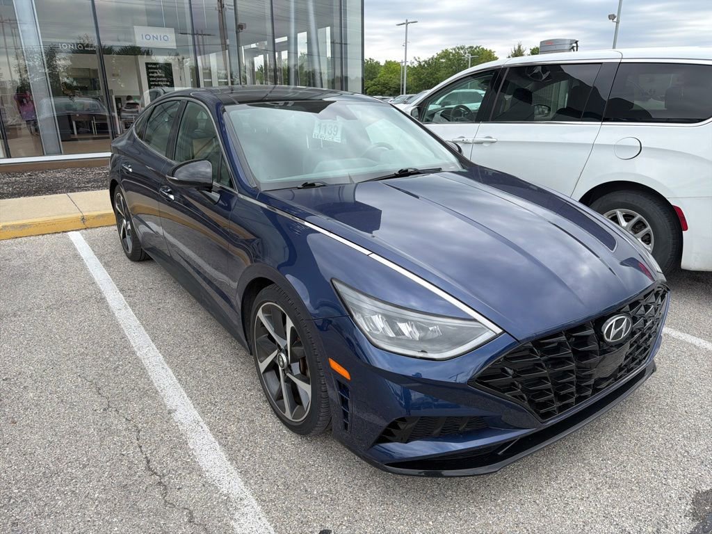 Used 2021 Hyundai Sonata SEL Plus w/ Tech Package FWD image 3