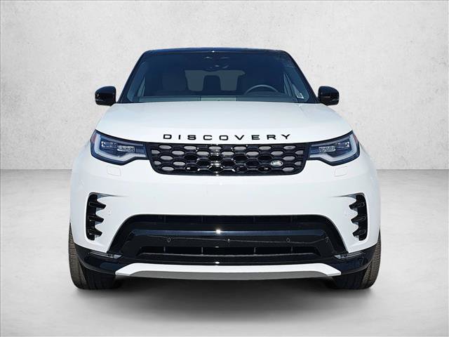 Used 2025 Land Rover Discovery Dynamic SE AWD/4WD image 2