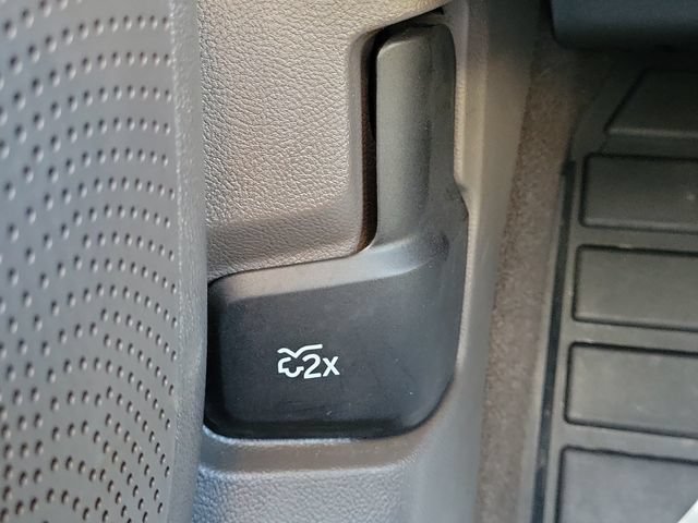 Certified 2024 Lincoln Corsair FWD image 24