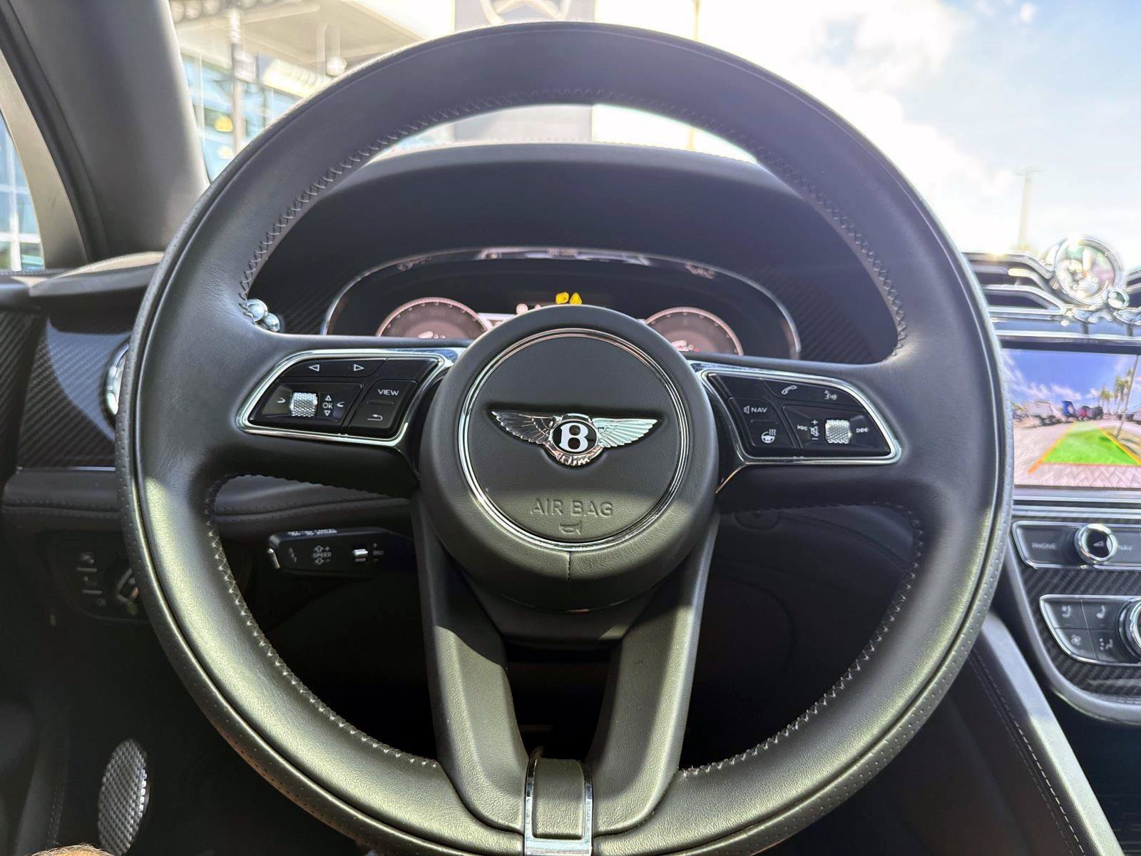Used 2022 Bentley Bentayga Speed AWD/4WD image 28