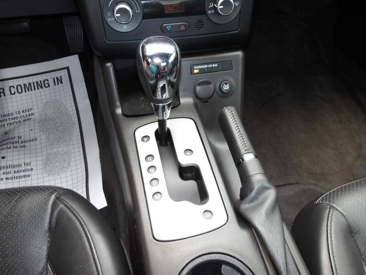 Used 2009 Pontiac G6 GT w/ Sport Package 1 FWD image 14