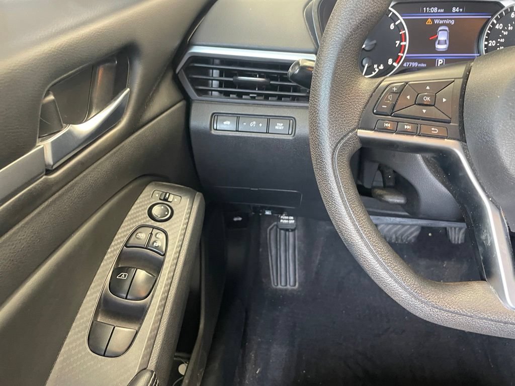 Certified 2022 Nissan Altima 2.5 SV FWD image 12
