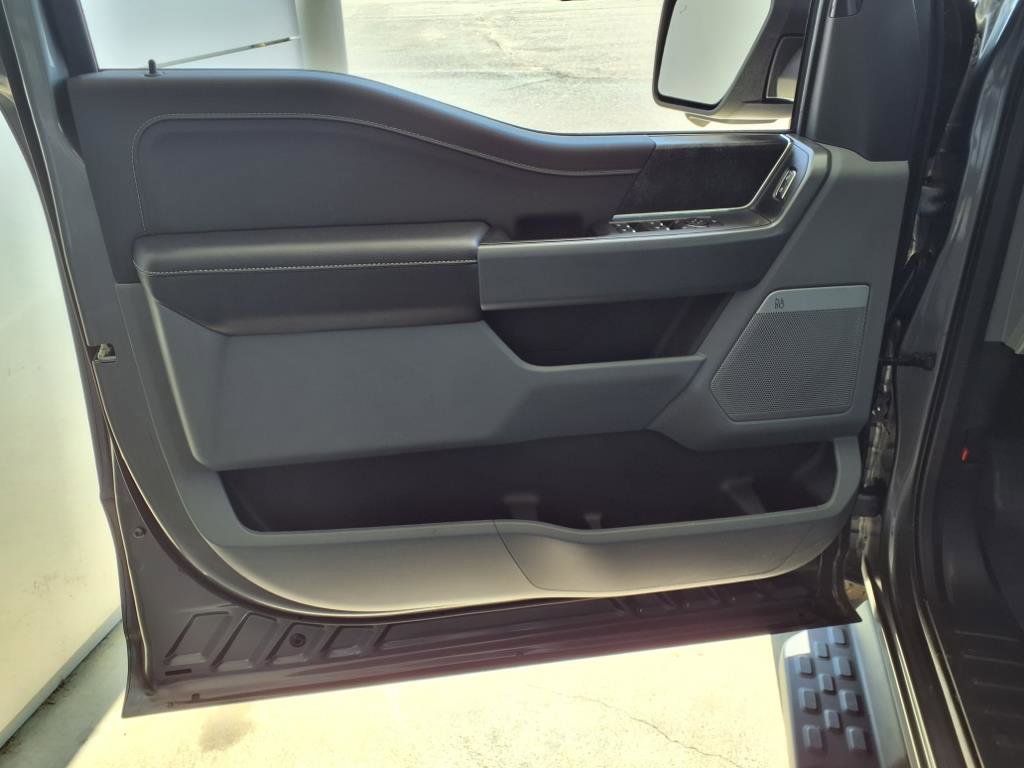 New 2025 Ford F150 Lightning Flash image 26