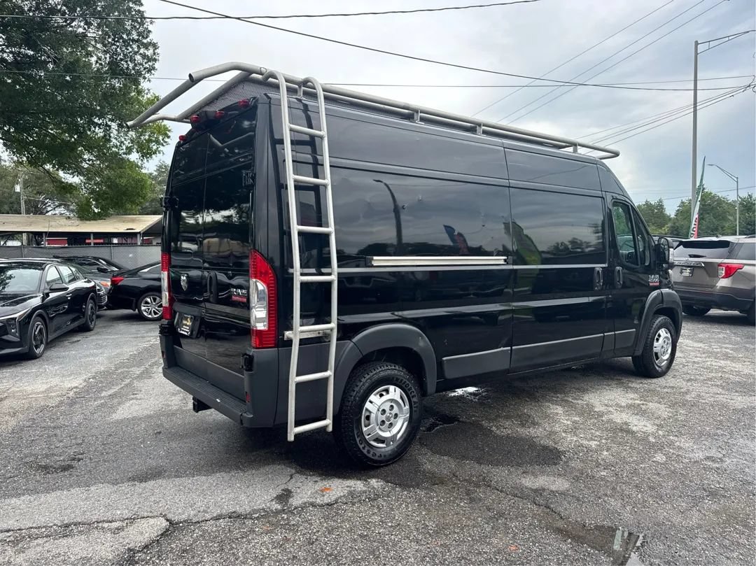Used 2017 RAM ProMaster 2500 w/ Premium Appearance Group FWD image 5