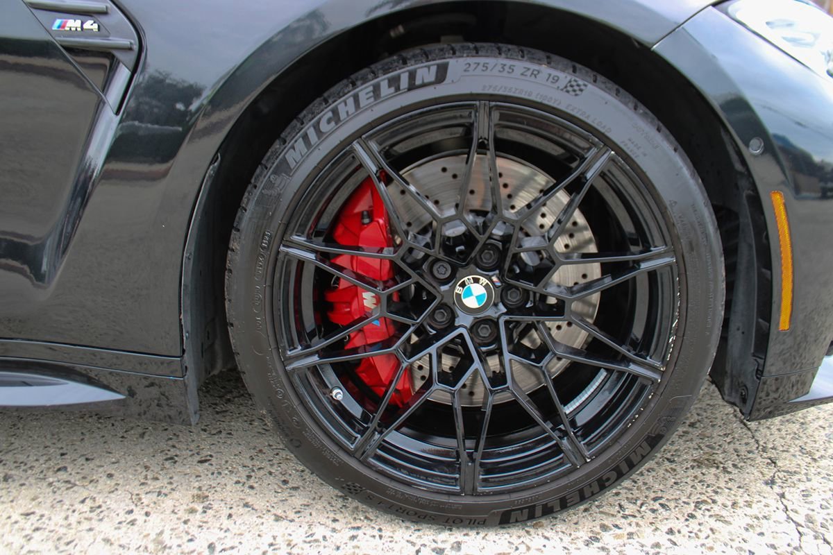 Used 2024 BMW M4 Coupe w/ Executive Package image 31