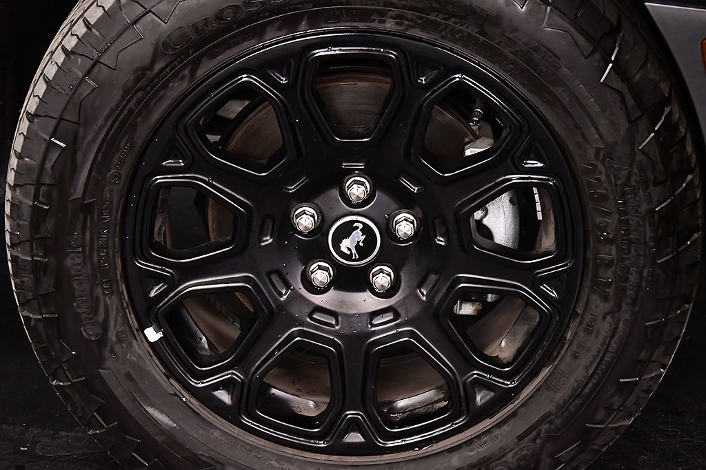 Used 2025 Ford Bronco Sport Badlands image 9