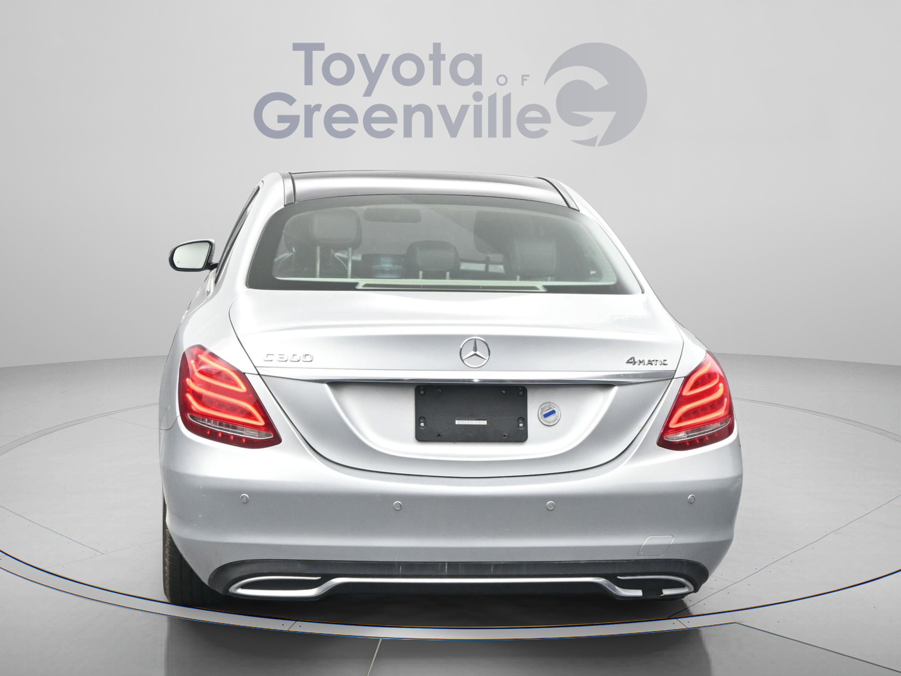 Used 2017 Mercedes-Benz C 300 4MATIC Sedan w/ Premium 3 Package image 9