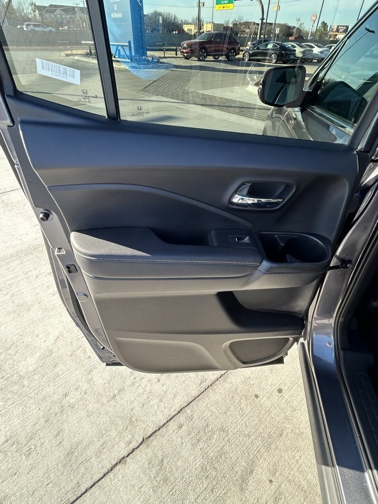 Used 2025 Honda Ridgeline RTL image 15