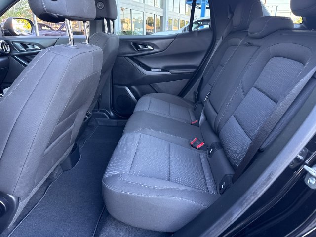 Used 2026 Chevrolet Equinox LT AWD/4WD image 26