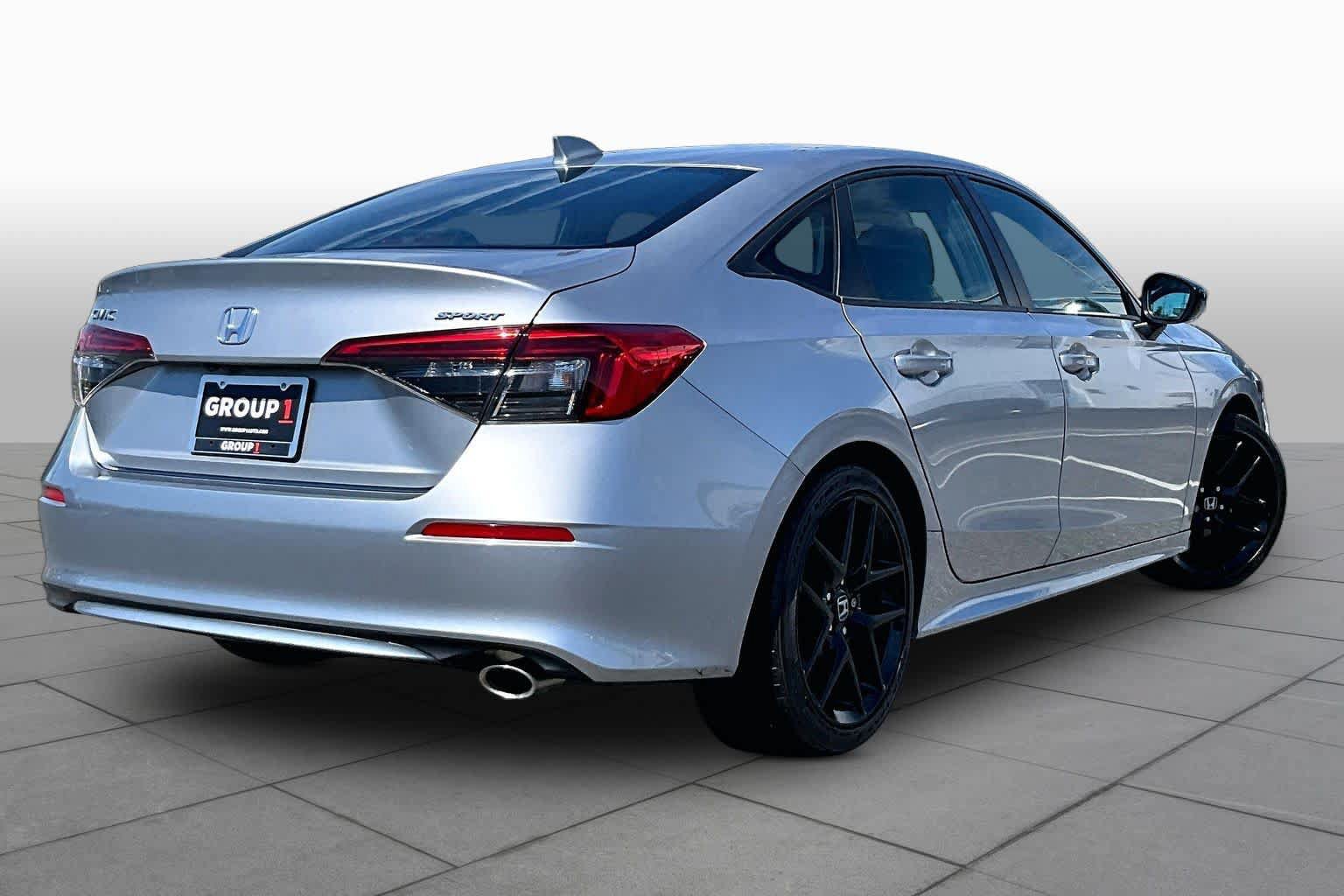Used 2023 Honda Civic Sport image 13