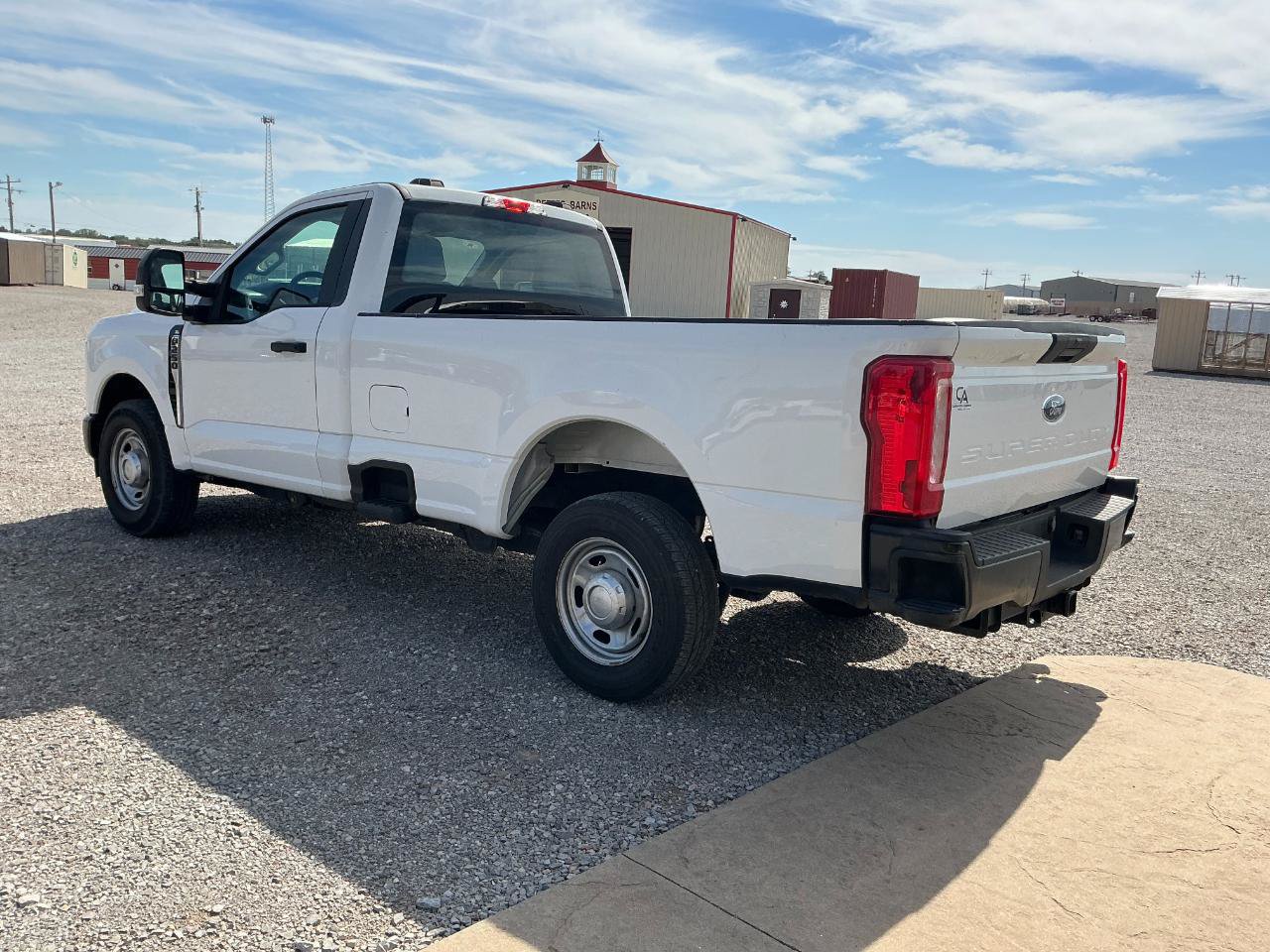 Used 2023 Ford F250 XL RWD image 6