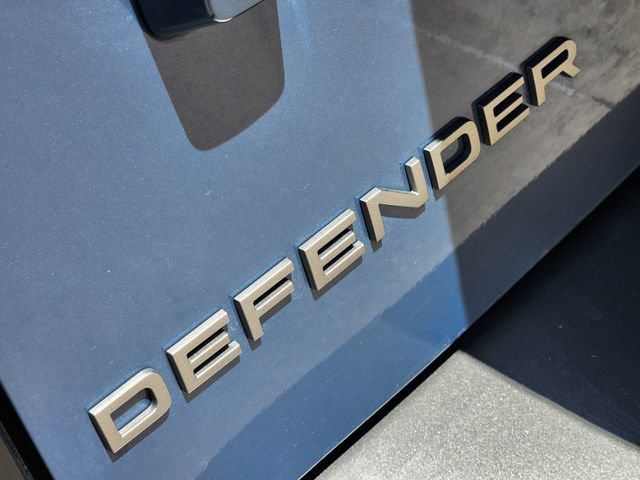 Used 2026 Land Rover Defender 110 S AWD/4WD image 12
