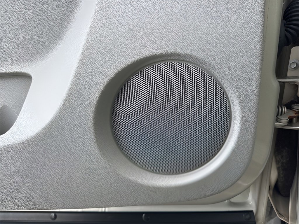 Used 2013 GMC Yukon SLT image 26