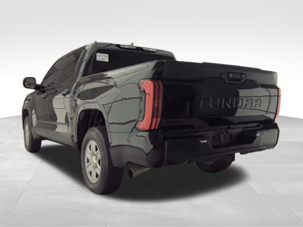 Used 2025 Toyota Tundra SR w/ SR Tow Package AWD/4WD image 9