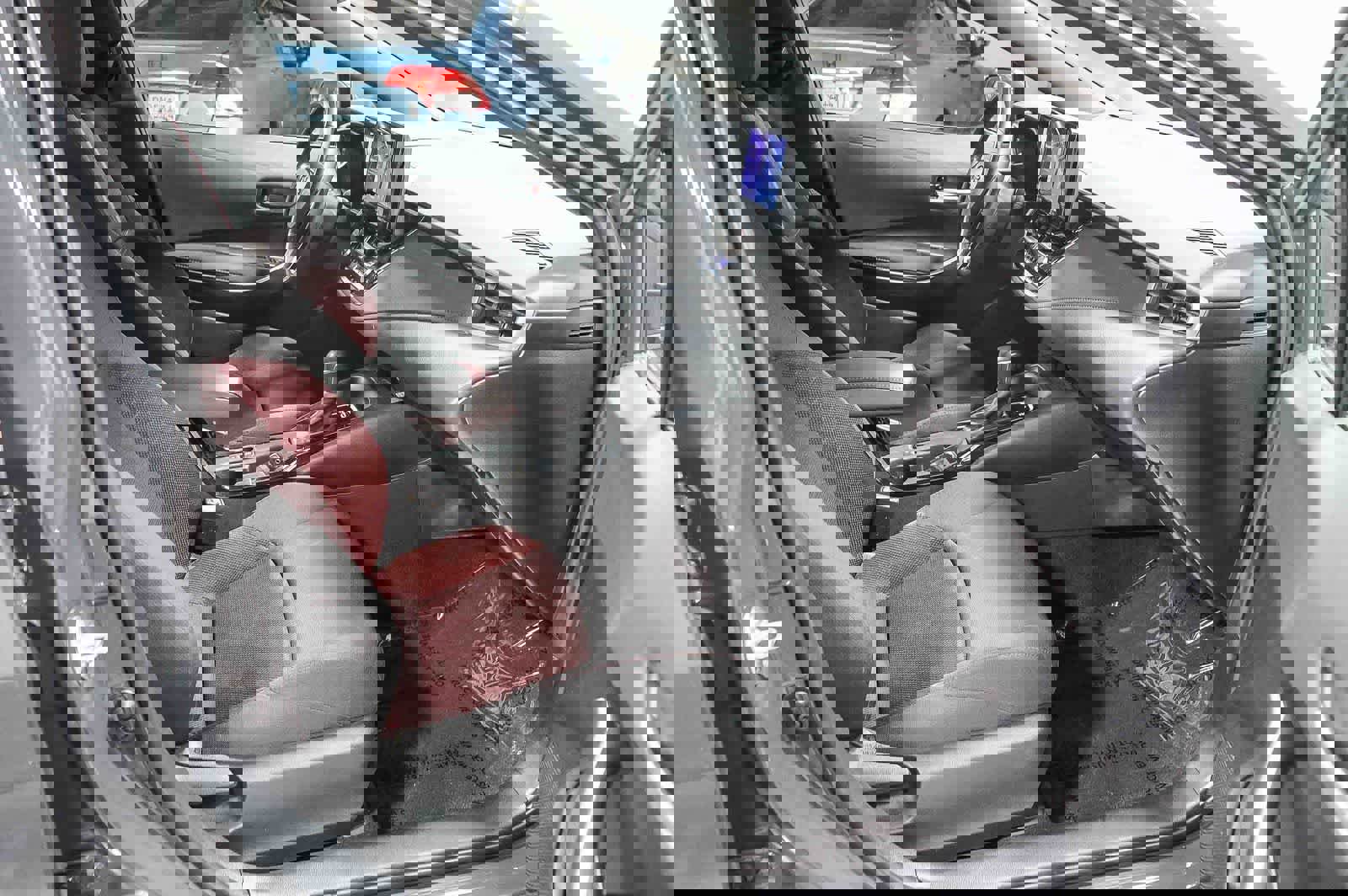 Certified 2024 Toyota Corolla SE w/ SE Premium Package image 18