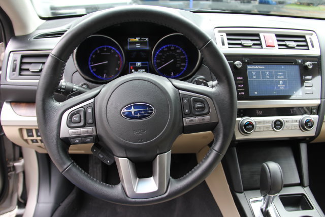 Used 2017 Subaru Outback 2.5i Limited AWD/4WD image 22