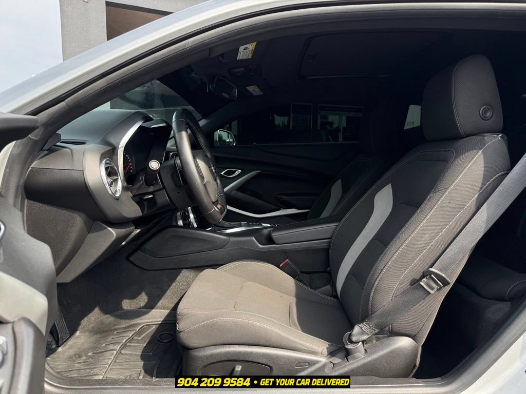 Used 2018 Chevrolet Camaro SS RWD image 25