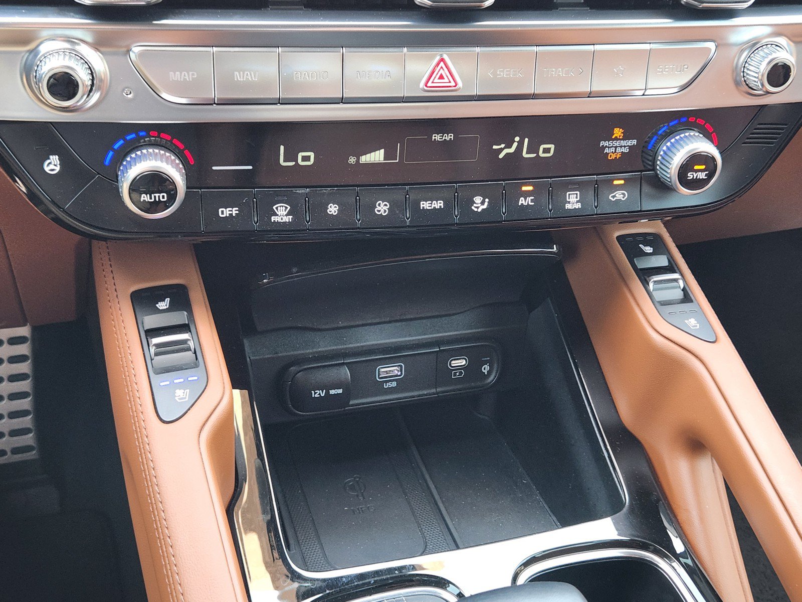 Used 2024 Kia Telluride SX X-Line AWD/4WD image 16