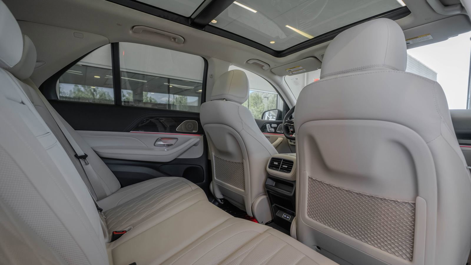 New 2026 Mercedes-Benz GLE 53 AMG 4MATIC image 28