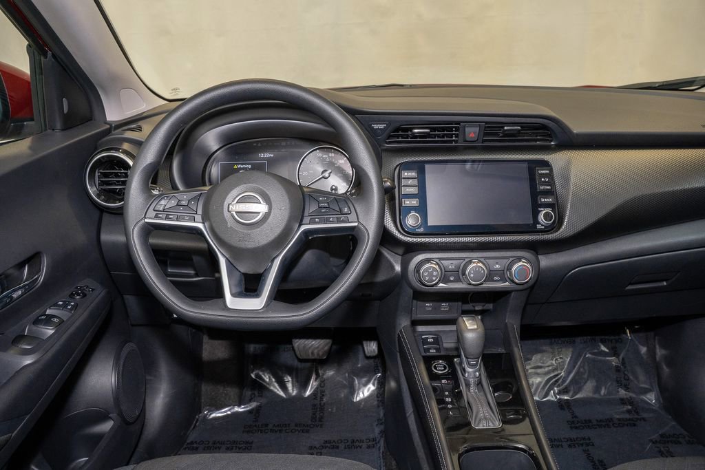 Certified 2024 Nissan Kicks SV image 6