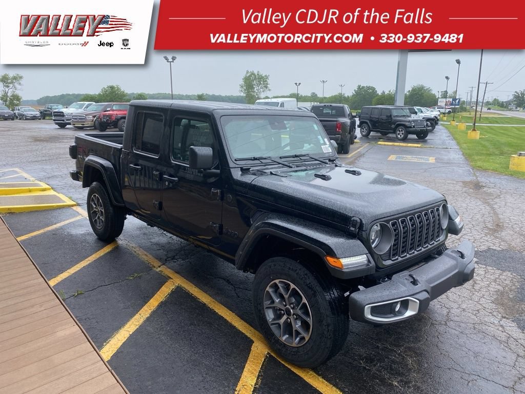 New 2025 Jeep Gladiator Sport AWD/4WD image 1