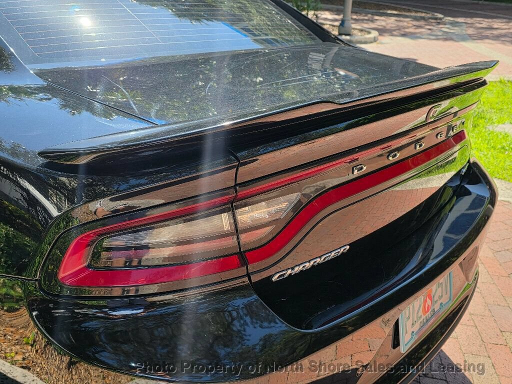 Used 2019 Dodge Charger GT RWD image 17