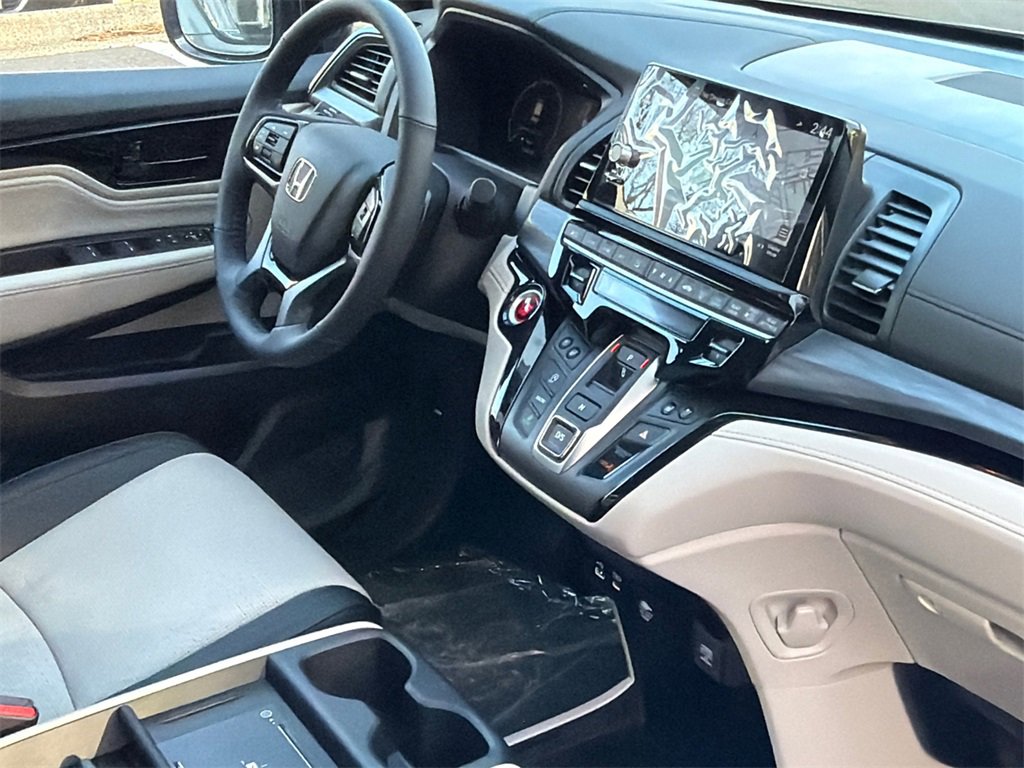 New 2026 Honda Odyssey Elite image 8