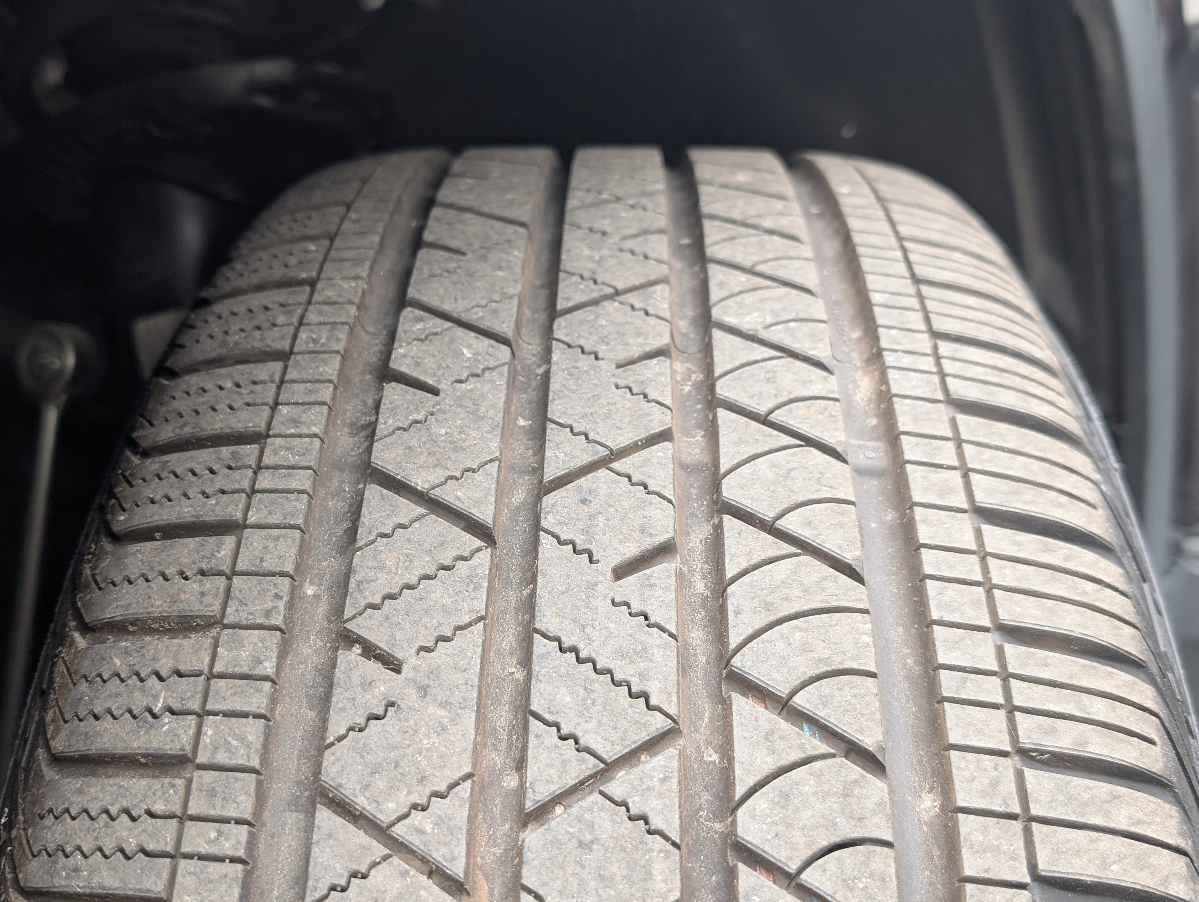 Used 2024 Volkswagen Atlas Cross Sport SE image 36