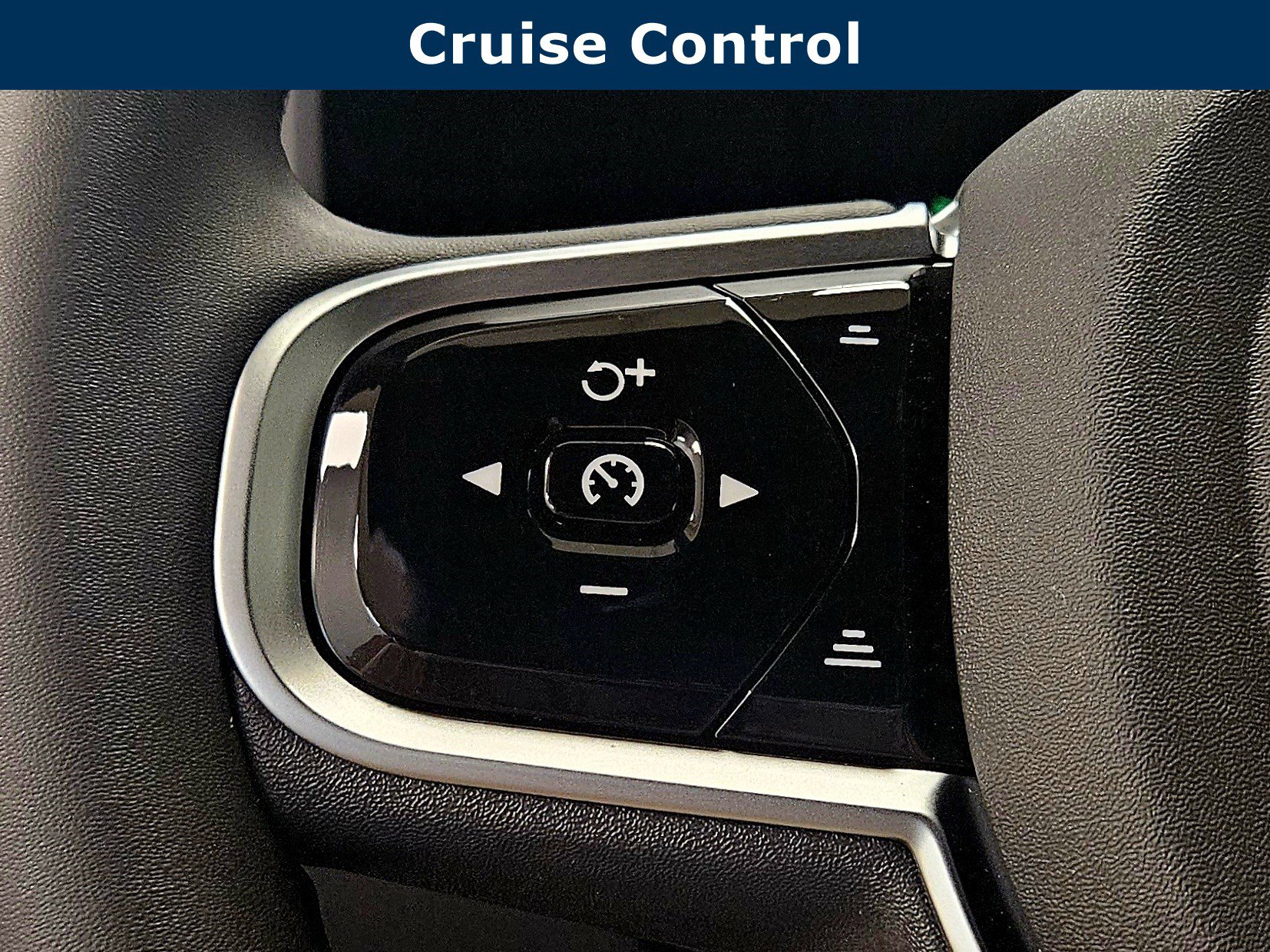 New 2026 Volvo XC60 B5 Core image 35