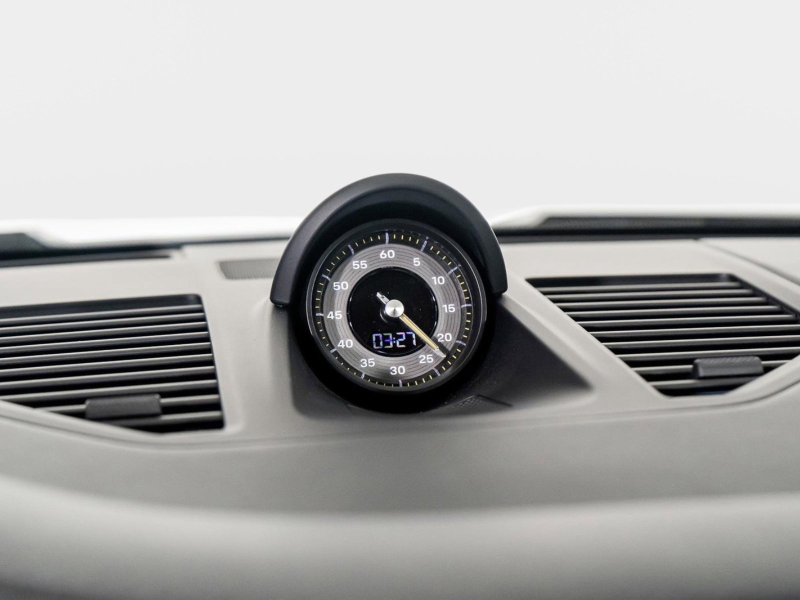 Used 2024 Porsche 911 GT3 image 36