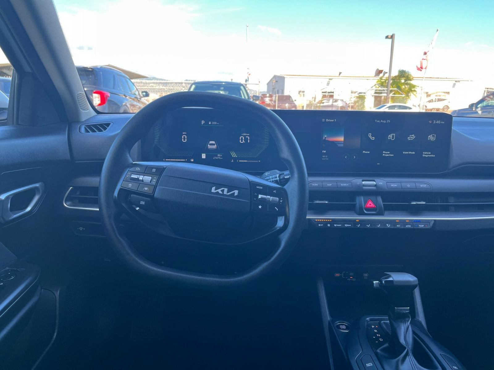 Used 2025 Kia K4 FWD image 32