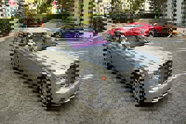 Used 2013 Rolls-Royce Phantom Sedan image 41