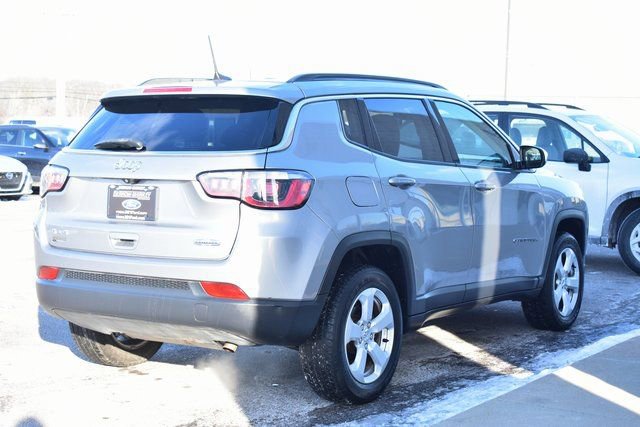 Used 2018 Jeep Compass Latitude w/ Popular Equipment Group image 6